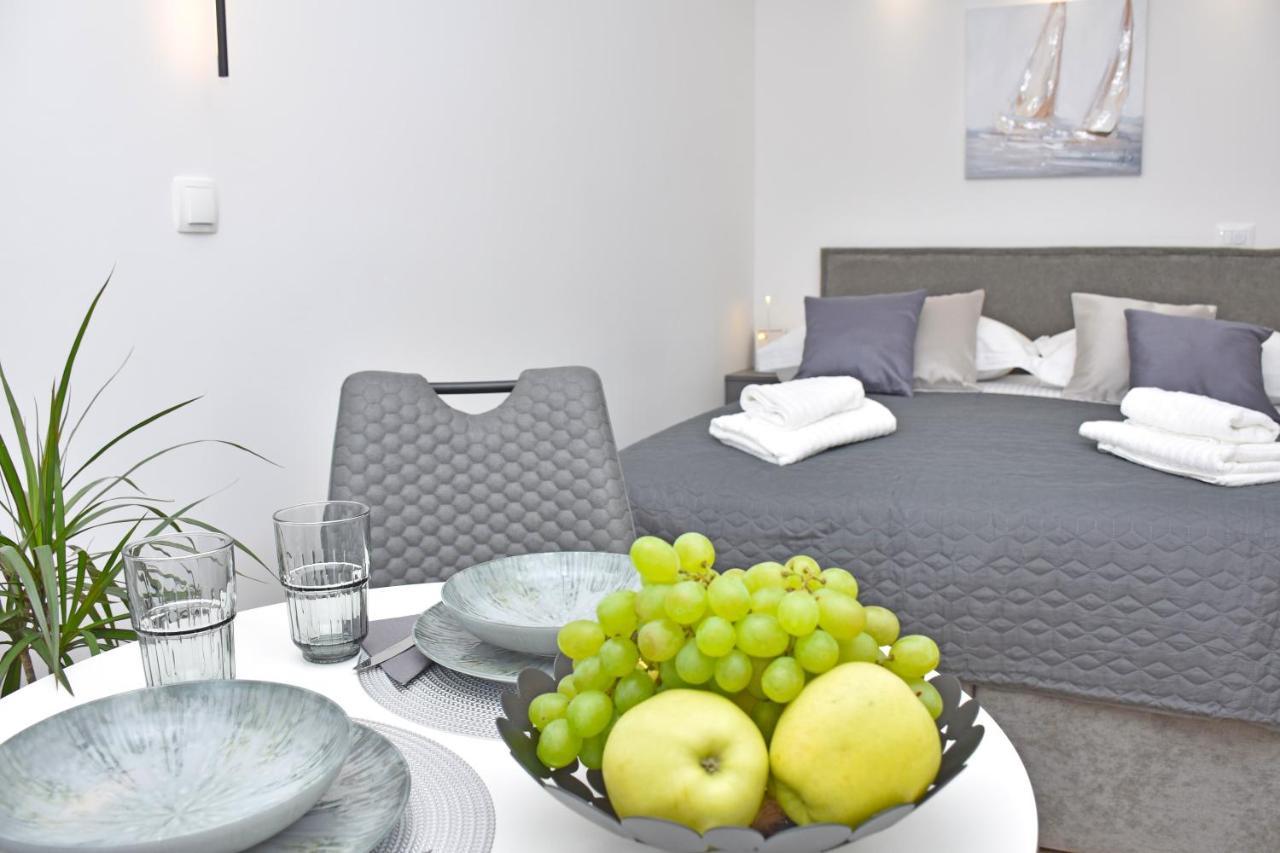 Luxury Apartments Luna Тучепи Экстерьер фото