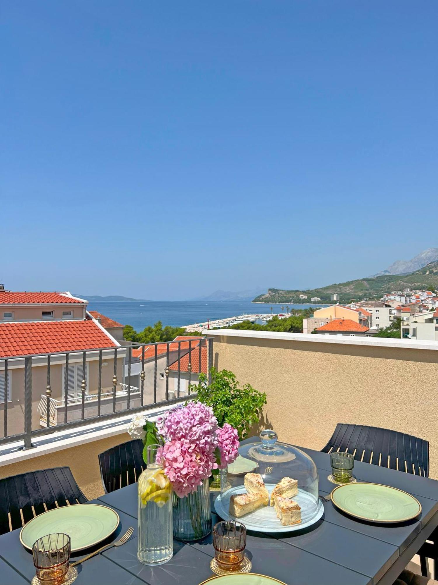 Luxury Apartments Luna Тучепи Экстерьер фото