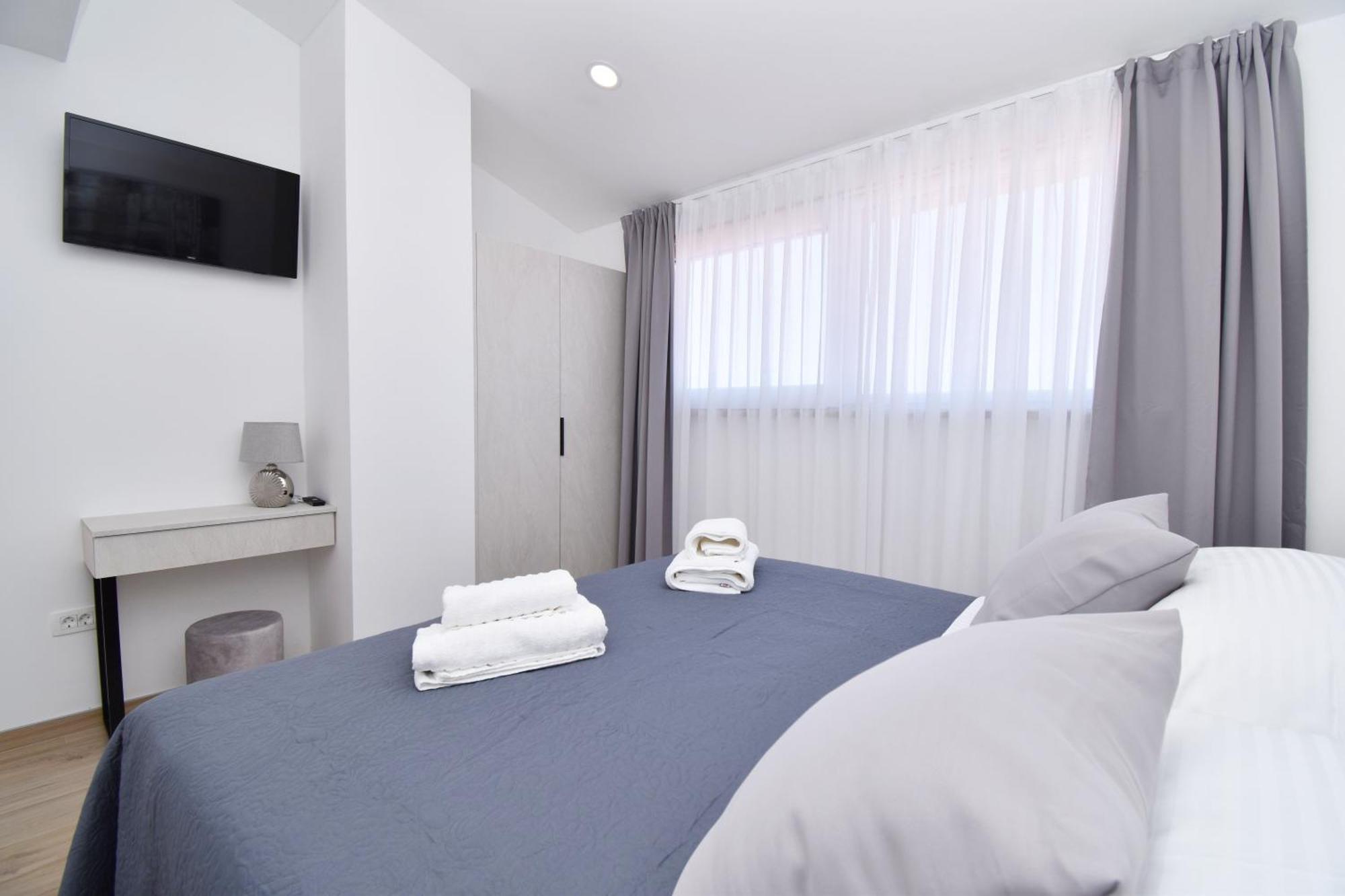 Luxury Apartments Luna Тучепи Экстерьер фото