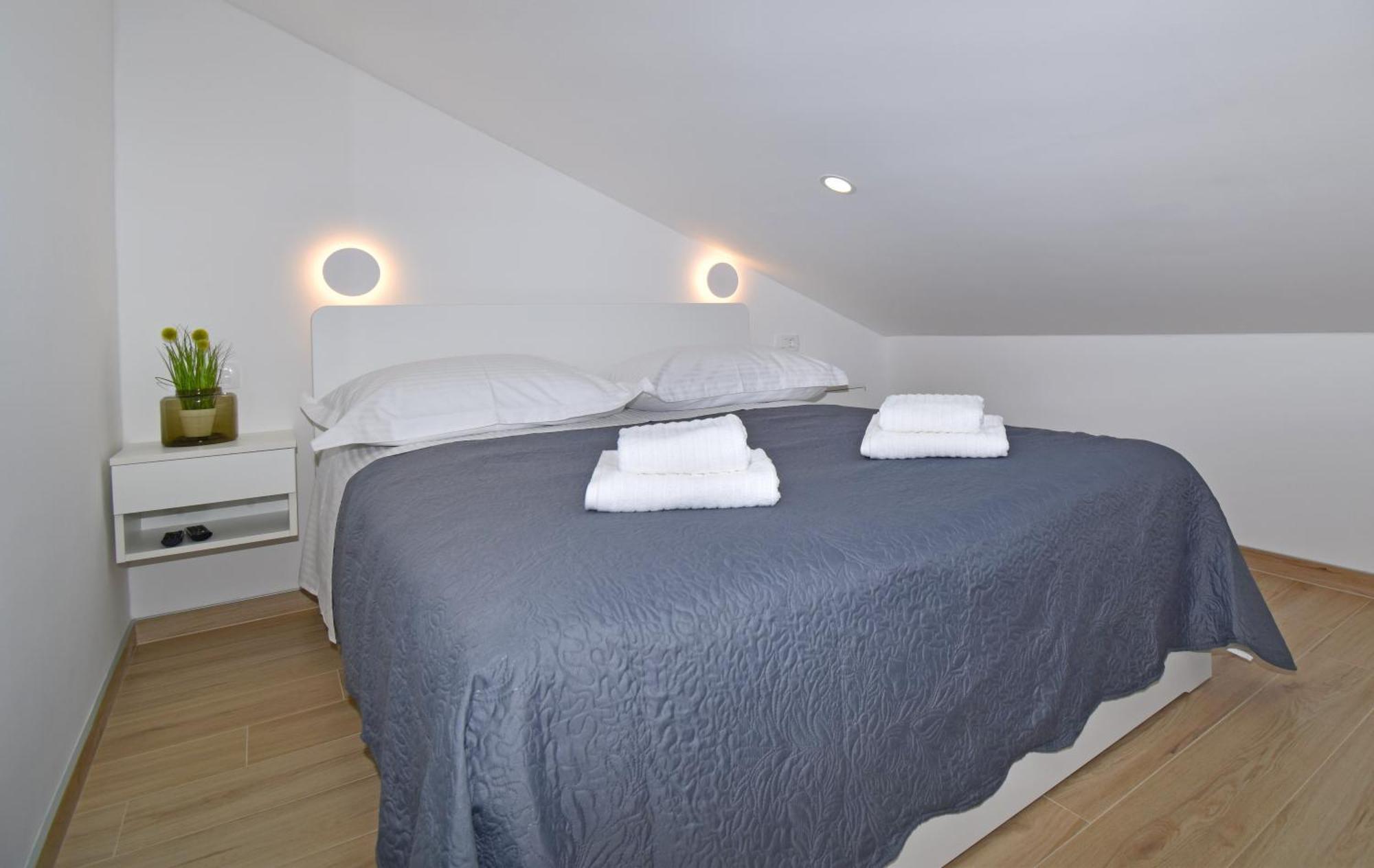 Luxury Apartments Luna Тучепи Экстерьер фото
