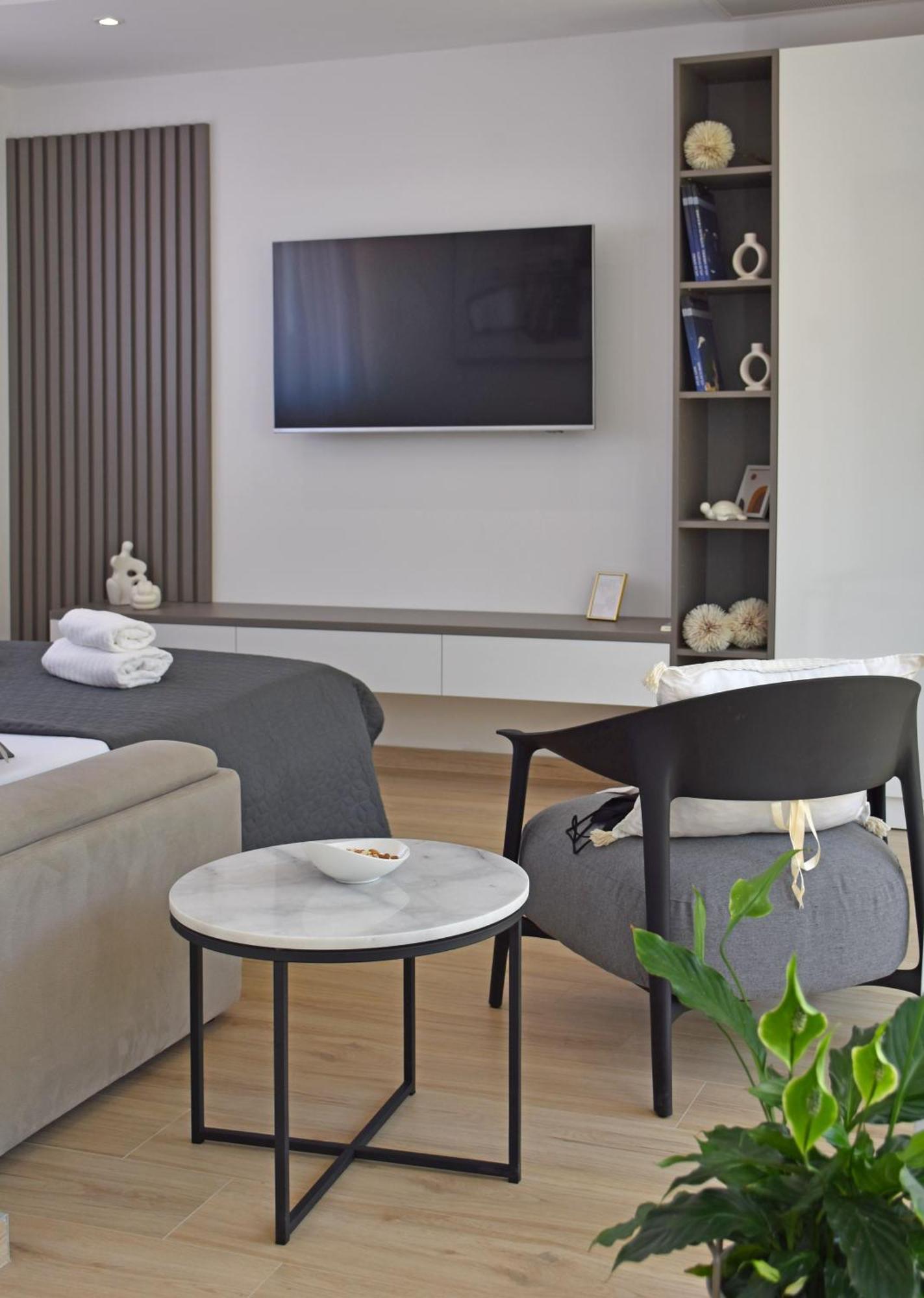Luxury Apartments Luna Тучепи Экстерьер фото